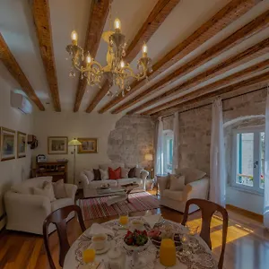 Apartment Stone Pearl Heritage Luxury, Split