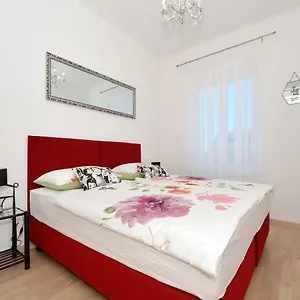 Apartment Luxury Marionik, Split